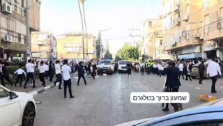נמשכים זריקות רימוני ההלם בבני ברק...