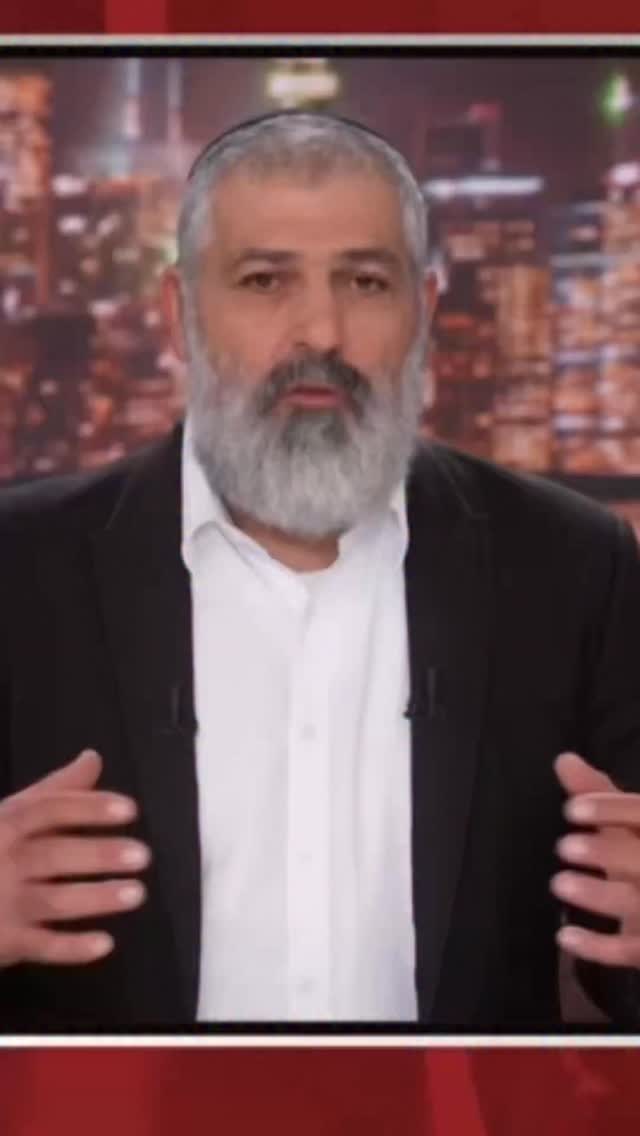 ביום - מסתובבים כמוסלמים, ובלילה יוצאים למועדונים....