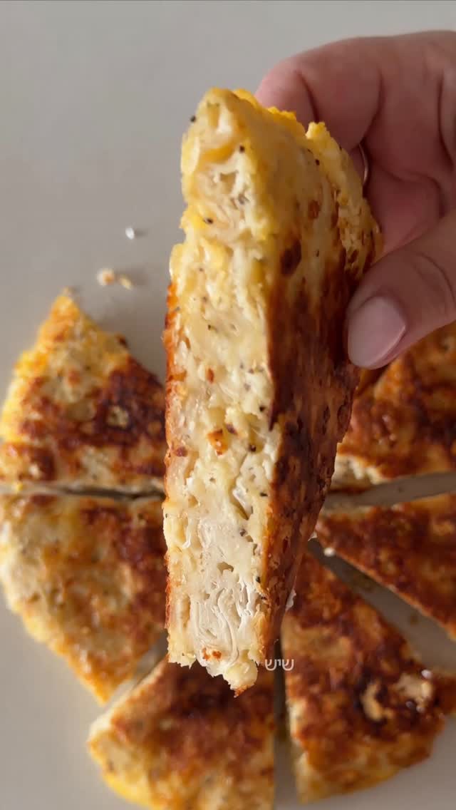 פשטידת שבילי פילו וגבינות שמכינים בכמה דקות במחבת....