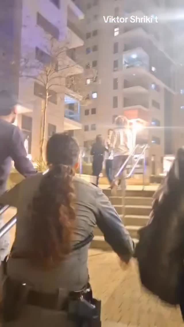 עימות מחוץ לביתה של לוסי אהריש: פעילי ימין עוכבו לחקירה...