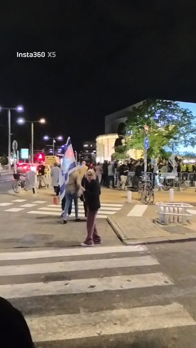 Roi Star נותן את האמת בפני קפלניסטים, שמאלנים, עוכרי ישראל ועוד......