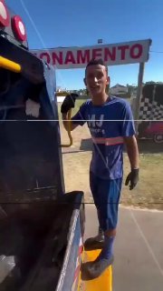 אם חשבתם שאתם עובדים קשה........