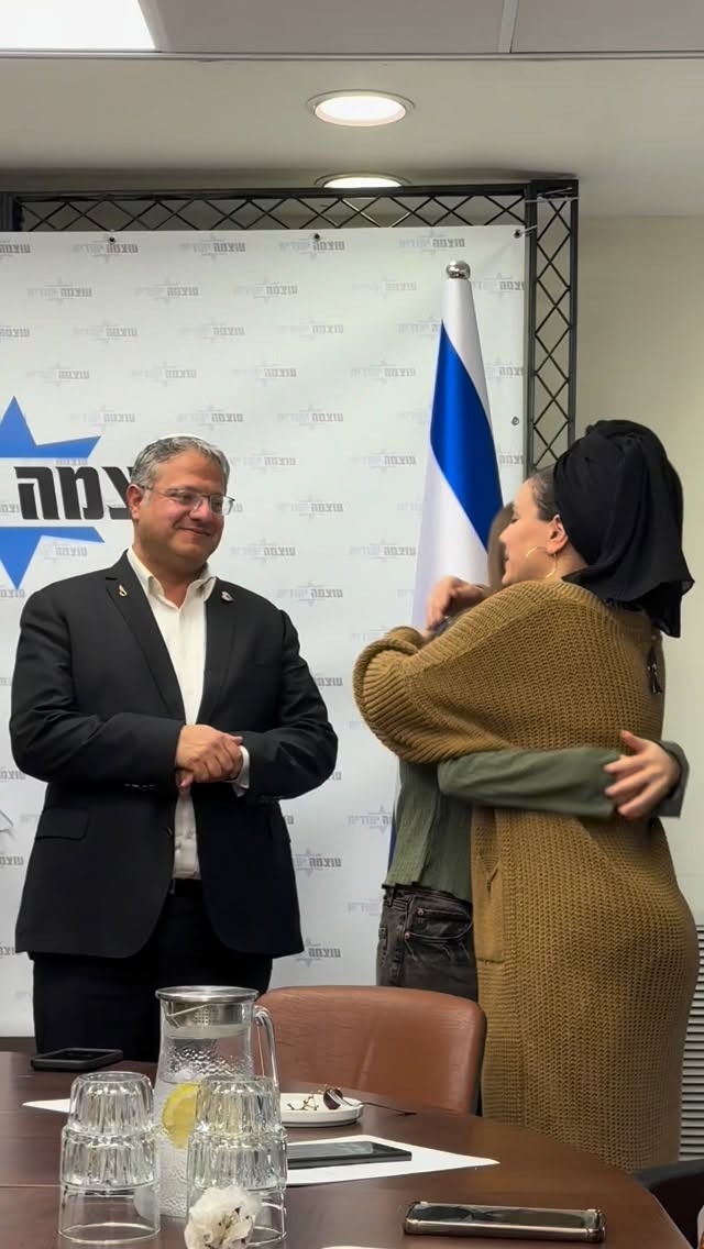 אתמול פגשתי את ליאל, נערה מתוקה ומרגשת, יחד עם הוריה. שמעתי את...