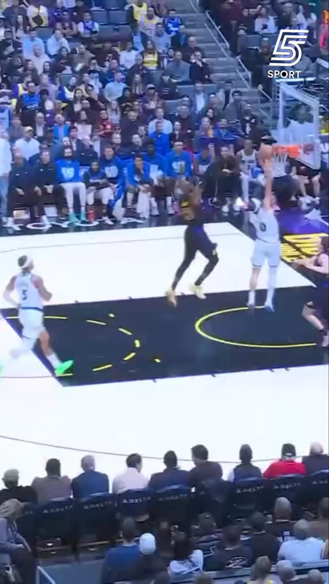 לברון ג׳יימס משתבח כמו יין טוב 🍷...