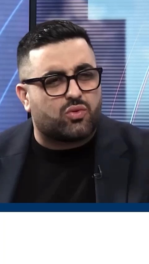 כשאומרים לי שאהוד ברק הוא כבר לא איש ציבור......