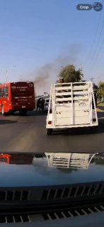 חברי קרטל מציתים אוטובוס במקסיקו...