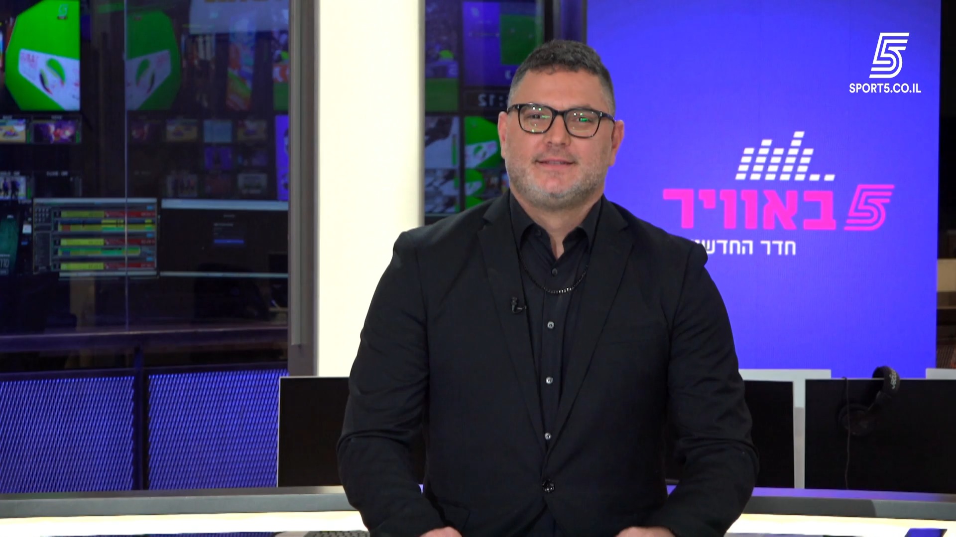 מבזק חדשות היום מתוך "חדר החדשות" 🗞️🎤🎙️...