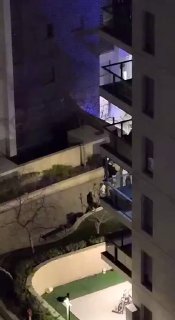 גם הערב הפגנה מתחת לביתה של לוסי אהריש...