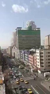 הפגיעה בביתו של חמינאי...