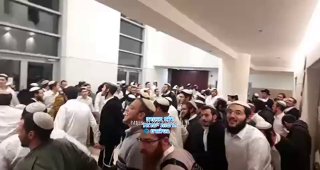 חגיגות בירושלים בישיבת הר המור...