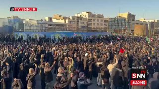 קריאות נקמה בטהרן לאחר אישור המוות של חמינאי...