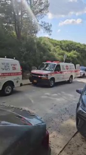 בנוסף לזירה הקשה בבית שמש - גבר בן 50 נפגע קל במושב במרחב ירקון...