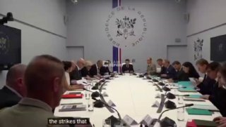 חובב השיעים נשיא צרפת מקרון:...