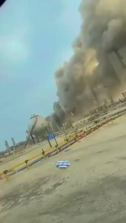 שריפה גדולה פרצה בבית זיקוק התקיפה בוצע באמצעות מספר כטבמים -...