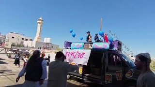 שמחת פורים היום בחברון בציר טבגר ליד שכונת נצח דוד-שכונה...
