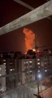 איראן:...