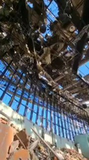 תיעוד | הרס רב באיצטדיון האיראני...