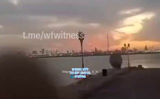קטעי וידאו נוספים מהרגע של הפגיעה במתקן הנפט BAPCO בבחריין....