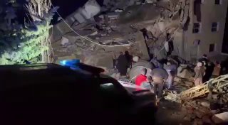 אחד הבניינים שהותקף בדאחייה☝🏻...