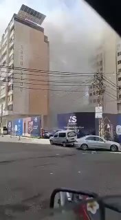 דיווח בלבנון: תקיפה בבניין מגורים באזור צידון...