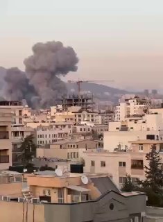 🔴 פגיעה במטרות באזור שדרות הצבא בצפון־מזרח טהראן. לפי...