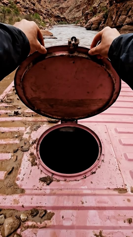 הפיכת מכולה לחדר שינה יוקרתי תת ימי...