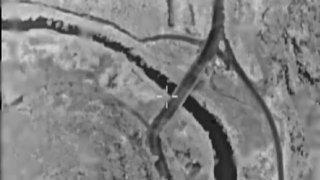 צה"ל תקף את גשר א-זרריה בנהר הליטאני ששימש כמעבר מרכזי עבור...