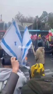 עוד מ"יום ירושלים" האיראני: שריפת דגלי ישראל...