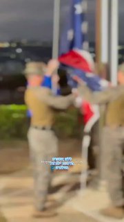 בקרוב באיראן? דגל ארה״ב הונף בונצואלה אחרי שטראמפ חטף את...