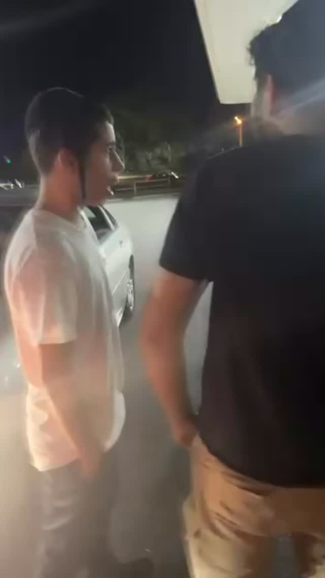 שוב אלימות בניינו לבין עצמנו...