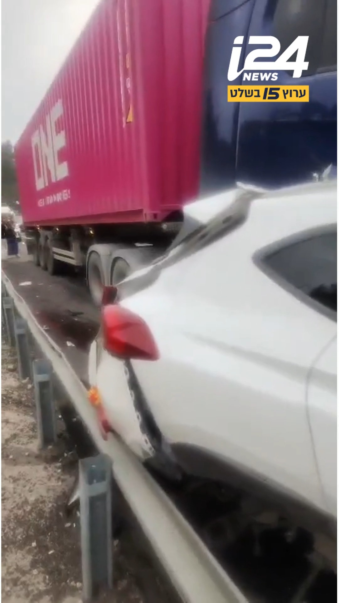 בעקבות האזעקות: תאונת שרשרת בכביש 1 לכיוון ירושלים...