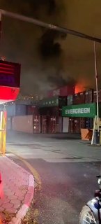 הותר לפרסום באישור הצנזורה: במהלך הירי מאיראן לאזור חיפה,...