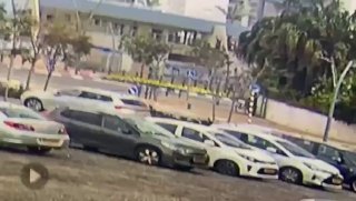 באישור הצנזורה: רגע פגיעת החימוש המתפזר בגן ילדים בראשון...