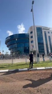 נזק מנפילת הרסיס במרכז...