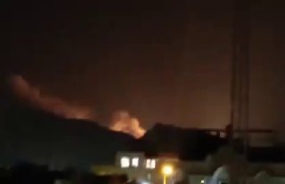 בדלתיים סגורות: תקיפות מסיביות הערב על עיר הטילים ביזד. מדובר...