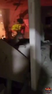 🚨חור ענק באמצע הסלון: ...