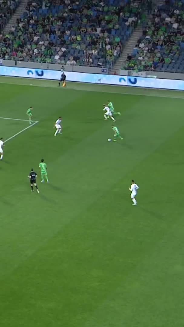 בין פגרת נבחרות למלחמה, אנחנו כאן להמשיך לבדר אתכם...