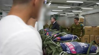 שר הביטחון ישראל כ"ץ בגיוס צנחנים: "אתם ממשיכי הדרך של דורות...