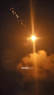 רגע נפילת טיל המצרר באזור המרכז...