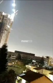 רגע נפילת המצרר באחת הזירות במרכז...