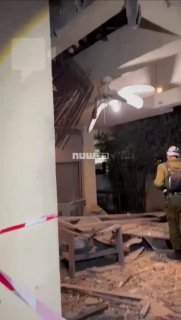 פתח תקווה- פגיעת רסיס במבנה...