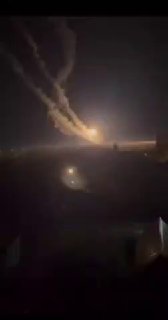 טיל איראני ששוגר לעבר ישראל עושה פרסה ומשמיד את המשגר שממנו...
