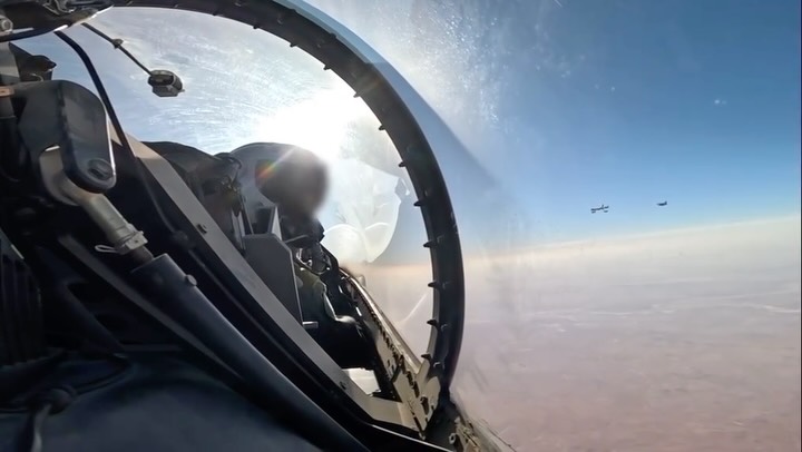 WATCH the Israeli and U.S. Air Forces complete a joint aerial refueling 🇮🇱🤝🇺🇸...