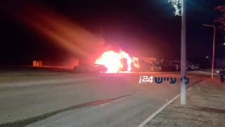 צפת, לפני זמן קצר: אוטובוס וכלי רכב נוספים, בהם ככל הנראה...