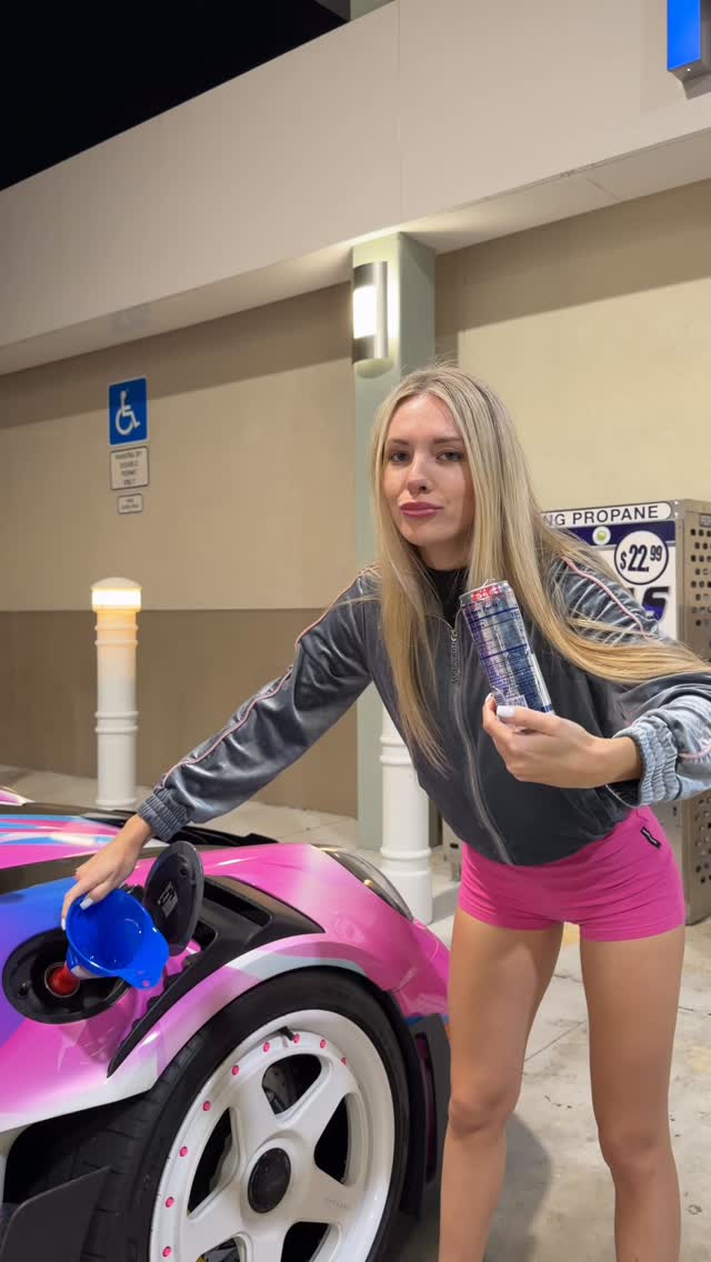 RedBull נותן לך כנפיים ...