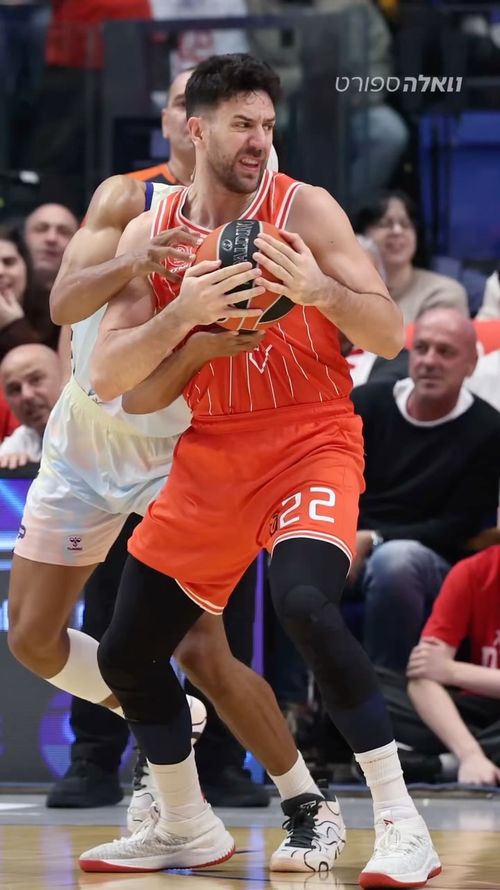 ⁨ האם מיציץ׳ של הפועל ת״א יכול להזכיר את אותו השחקן שזכה ב-MVP...