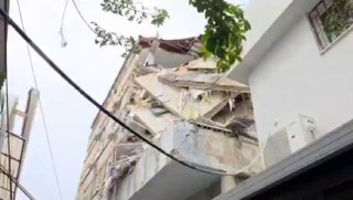 תיעוד מהבניין שקרס בדרום תל אביב, שניים נפצעו בינוני | (ערוץ 24)...