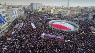 טקס הלוויה של מפקד חיל הים של משמרות המהפכה המחבל עלירזה...