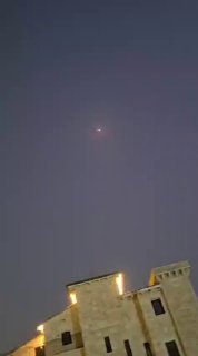 האיום יורט. לא דווח בשלב זה על נפגעים בגוף....