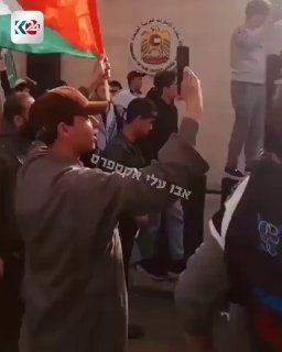 סוריה: המוני סונים תומכי חמאס התפרצו למתחם שגרירות איחוד...